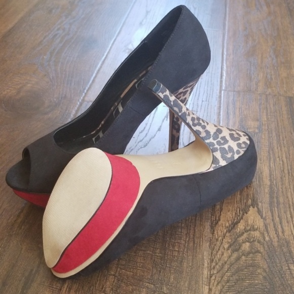 NWB Elle Platform Black and Leopard Heels Size 7.5 - Picture 3 of 5